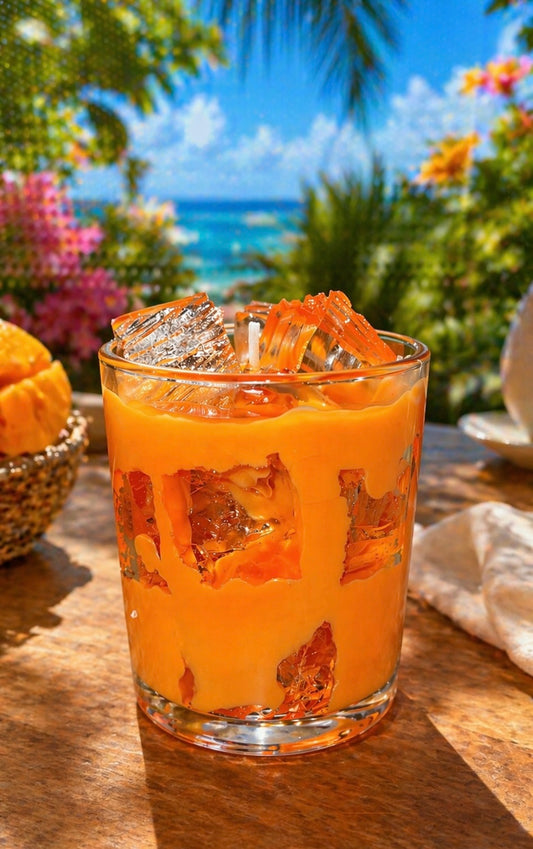 Bring sunshine into your space with our Sweet Orange Candle 🍊