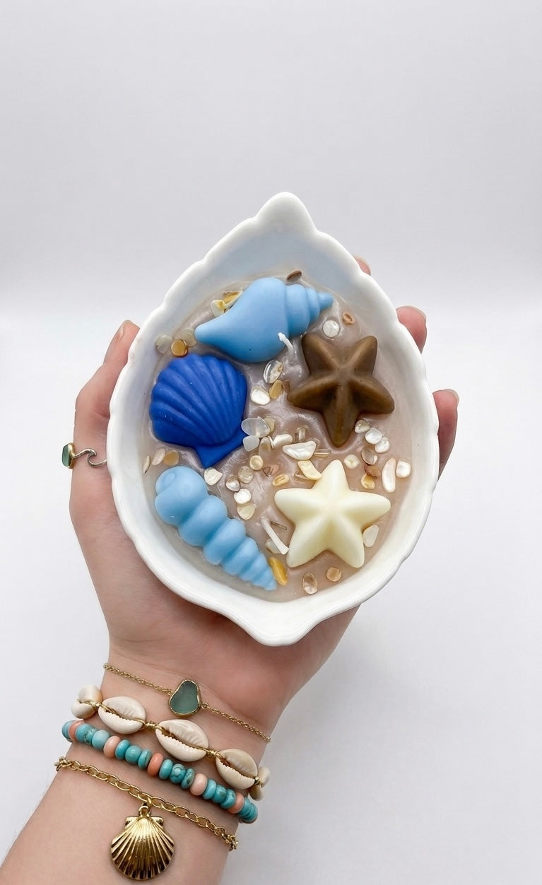 Ocean Escape: Coconut & Vanilla Seashell Candle 🐚✨