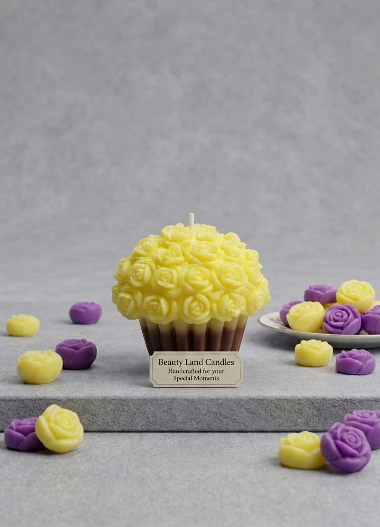 Free-Calorie Cupcake Candle Infused With Coconut and Sweet Vanilla Oil 💝